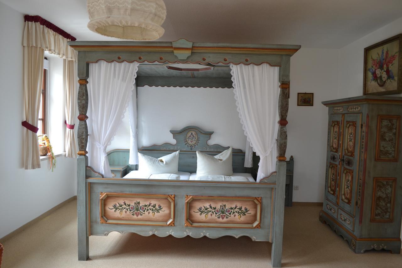 Elegant-Hotel "Zur Burg" Posterstein ห้อง รูปภาพ
